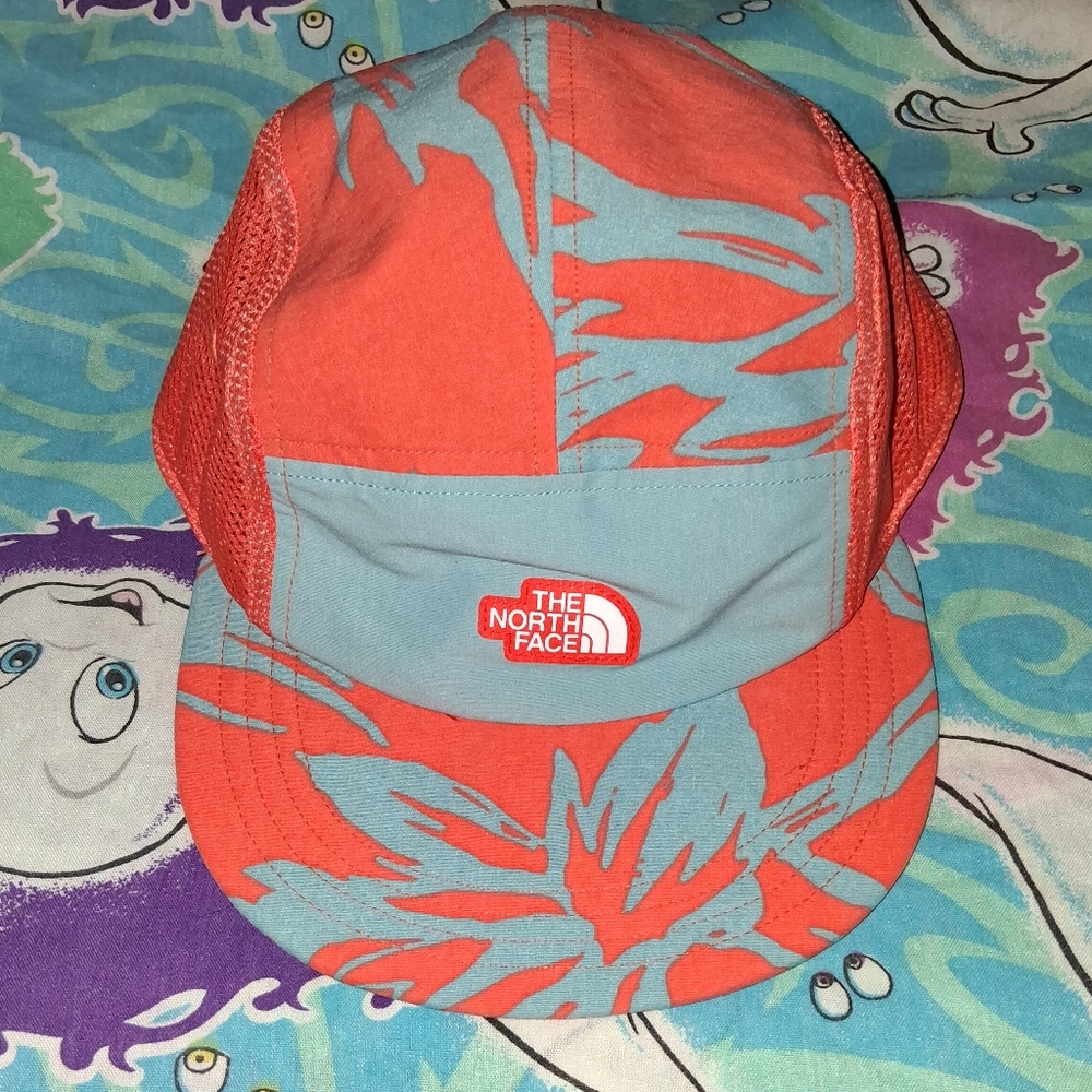 The North Face 5 Panel Floral Camp Hat Cap
